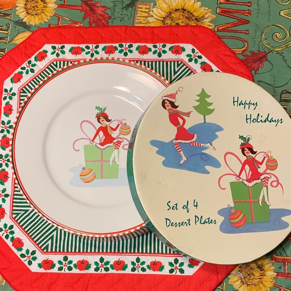 Vintage WENDERLANE Designed by Mary KoberFestive Holiday Dessert Plates Set of 4